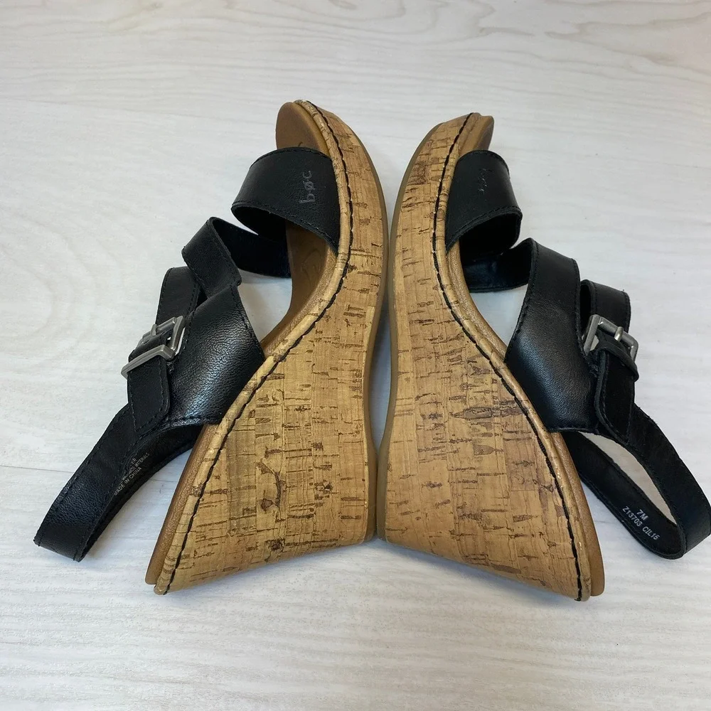 B.O.C. Womens 7M Wedge Sandals Strappy Cork Black Z13703 Boho Comfort